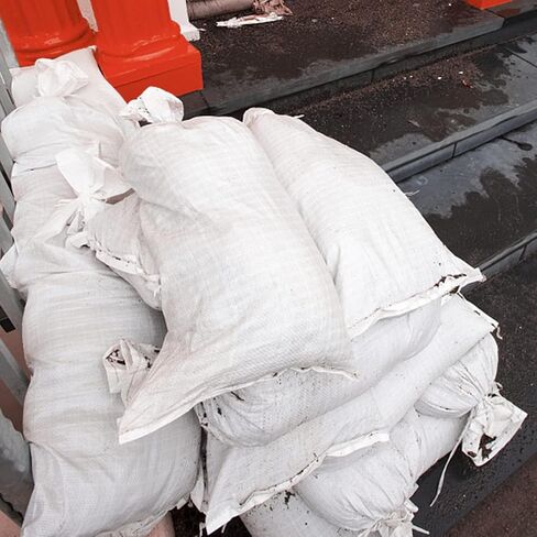 SEUNMUK 50 Pack 18 x 30 Inch Empty Sandbags, Empty White Woven Polypropylene Sand Bags, Heavy Duty Flood Protection Sand Bags with 20 M Ties for Flood Control, Storage in Kuwait