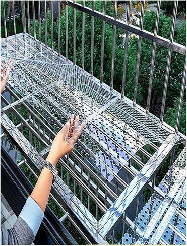 Perforated Polycarbonate Sheets, Lightweight Plastic Mesh Panels, Decorative Leak-Proof Window Pads in Kuwait