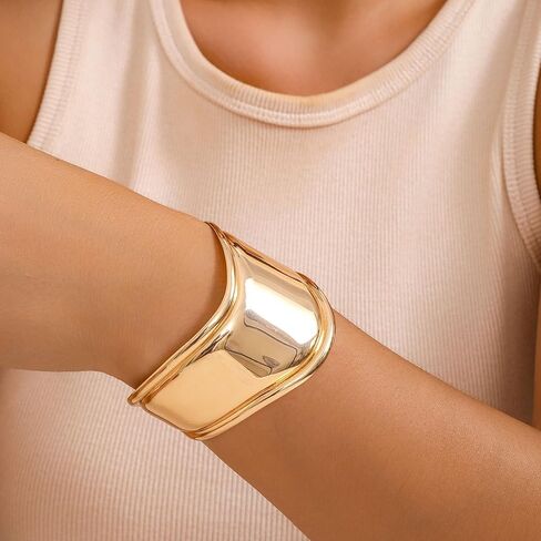 Gold Bangle Bracelets for Women Chunky Gold Bracelet Gold Cuff Bracelet Wide Gold Bangle Bracelet Hammered Open Wrist Cuff Bracelet Trendy Gold Jewelry in Saudi Arabia