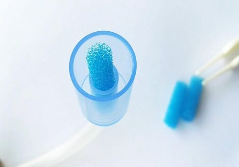 100 عبوة من شفاط الأنف مناسبة لنوزفريدا، شفاط الأنف للنظافة، خالية من مادة البيسفينول والفثالات واللاتكس in Kuwait