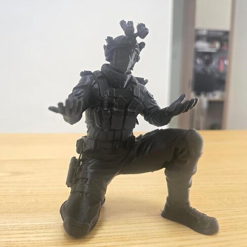 3D Printed Special Forces Pen Holder, SWAT Soldier Figurine Pen Stand, Military Tactical Desktop Organizer in Saudi Arabia
