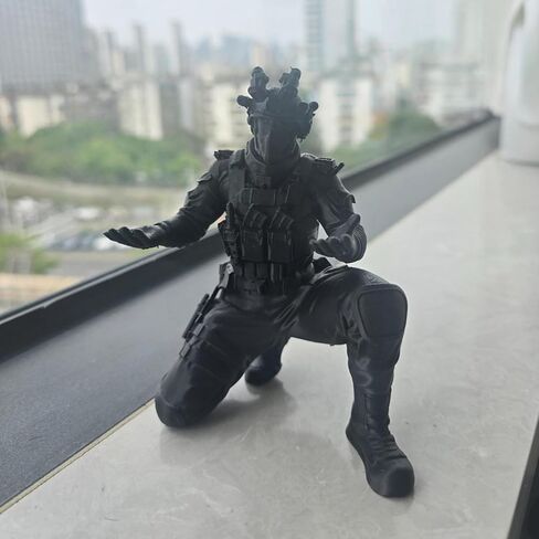 3D Printed Special Forces Pen Holder, SWAT Soldier Figurine Pen Stand, Military Tactical Desktop Organizer in Saudi Arabia