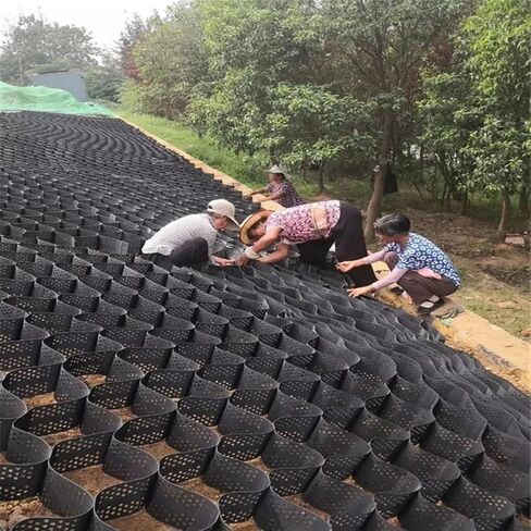شبكة بلاستيكية ذات قاعدة سقيفة، شبكة تثبيت منحدر HDPE بارتفاع 4 بوصات/2 بوصة | التحكم في تآكل الممرات وضفة النهر والحصى والتربة (ارتفاع 2 × 9 م (6.5 × 30 قدم) و10 سم/4 بوصة) in Kuwait
