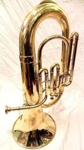 I/M Euphonium Brass Polish 3 Valve Euphonium & Mouth Piece With Bag Tuba in Kuwait