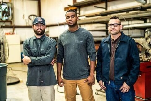 جوارب Dickies الرجالية الخفيفة المريحة فوق الساق، متوفرة بمقاسات M-XXL (2، 4 أزواج)، أسود (زوجين)، X-Large (عبوة من 3) in Kuwait