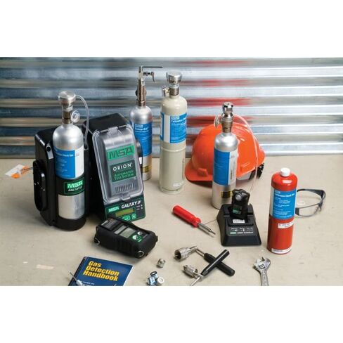 مجموعة فحص معايرة ALTAIR MSA 10050984 - نموذج RP، مجموعة التدفق الثابت، 0.25 LPM، حقيبة خفيفة الوزن مع بخاخ الغاز، تتضمن الأنابيب والتركيبات، حل تشخيص الغاز المحمول، قابلة لإعادة الاستخدام ومتينة in Kuwait