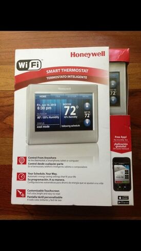 Honeywell Wi-Fi Smart Thermostat RTH9580WF in Kuwait