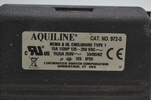 972-S AQUILINE مفتاح دواسة واحد 250V-AC 15A AMP B354533 in Kuwait