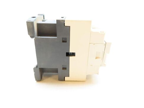 شنايدر CAD32G7 مرحل التحكم 120V-AC in Kuwait