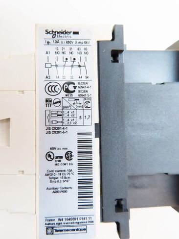 شنايدر CAD32G7 مرحل التحكم 120V-AC in Kuwait
