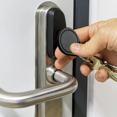 Generic 13.56Mhz CUID Tag Keychain، بطاقة للمبرمج، بطاقة قابلة لإعادة الكتابة، 100 قطعة للحضور والتحكم في الوصول in Kuwait