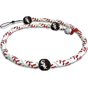MLB Classic Frozen Rope Baseball Necklace in Kuwait