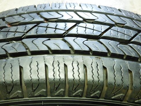 Nexen Roadian HTX RH5 Radial Tire - 255/65R17 110S in Saudi Arabia