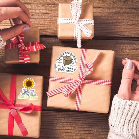 ملصقات Wailozco America Flag Happy Mail، ملصقات شكرًا لك، ملصقات مصنوعة يدويًا، ملصقات المتاجر الصغيرة، ملصقات مغلفات للشركات الصغيرة، بائعي التجزئة عبر الإنترنت، السلع المصنوعة يدويًا، 500 ملصق لكل لفة in Kuwait