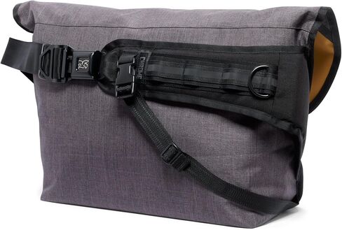 حقيبة Chrome Industries Citizen Messenger، حقيبة ظهر تمر بالجسم للنساء والرجال، حقيبة كمبيوتر محمول مقاس 15 بوصة، وإبزيم حزام الأمان الأيقوني، 24 لتر، أسود in Kuwait