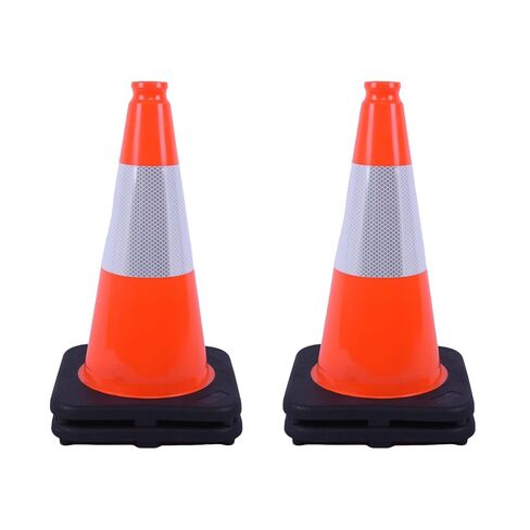 18" 4-Pack Safety Cones with Reflective Stripes and Weighted Bases for Road, Parking, and Construction Use (4, Orange, 18 in) in Kuwait