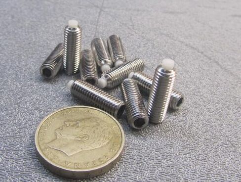 18-8 Stainless Steel Nylon Tip Set Screw 1/4-28 x .750" Thread Length 10 pcs in Saudi Arabia