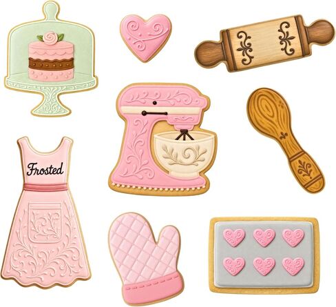 مجموعة قطاعة بسكويت الخبز مكونة من 8 قطع من متجر The Cookie Cutter Shop - قفاز الفرن، حامل الكيك، خلاط، شوبك، قاطعة بسكويت مريلة in Kuwait