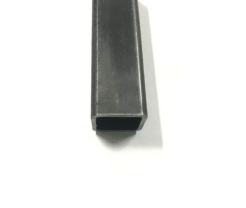 1-1/2"X 1-1/2"X 11 قياس A500 أنبوب فولاذي مربع 12" in Kuwait
