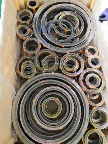 حشية جرح حلزونية من GemmySeal مع حلقة داخلية وخارجية CS، مملوءة بالجرافيت، 5 قطع 4 بوصة DN100-600lb in Saudi Arabia
