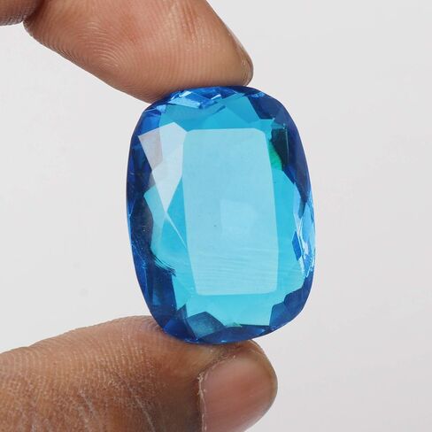 REAL-GEMS 56.75 قيراط على شكل وسادة توباز زرقاء تستخدم في صناعة المجوهرات in Kuwait