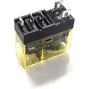 IDEC RJ1S-CL-D24 مرحل إضافي SPDT 12A 24VDC جديد in Kuwait