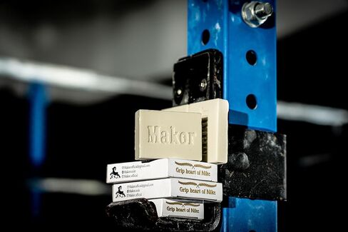 MAKOR 60 جرام GRIPWAX - شريط سحب معزز للقبضة الكل في واحد، حلقات، أجراس كيتل، دمبل، شمع الحدائد للكروس فيت، F45، هيروكس، (0.28، رطل) in Kuwait
