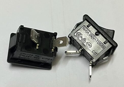 Canal MR-2 Rocker Switch - 2-Pin 2-Position Power Toggle Switch - 10A 125VAC / 6A 250VAC in Kuwait