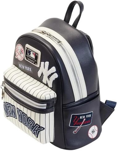 حقيبة ظهر صغيرة من Loungefly For NY Yankees Patches in Kuwait