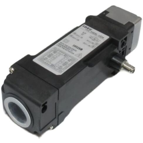1PCS HS5L-VA7Y4M-G XJ7Y4M-G Safety Switch VA44M-G XJ44M-G HS5L-XJ44M-G The Plug in Kuwait