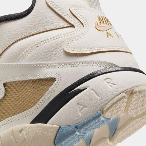 Diamond Turf Must Be The Money Mens Basketball Shoes (Sail/Mica Blue/Coconut Milk/Off Noir) Size 8 in Kuwait