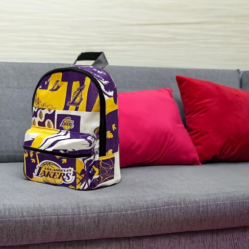 حقيبة ظهر صغيرة بمحفظة صغيرة من Pro Specialities Group Los Angeles Lakers، مثالية للنساء. حقيبة ظهر صغيرة مثالية مقاومة للماء وعصرية in Kuwait