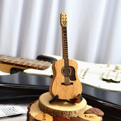 Wooden Guitar Pick Box with 3 Pcs Guitar Picks,Mini Storage Box for Guitarists,Musician Engraved Wooden Plectrum Case,A Practical Accessory for Bass and Ukulele Enthusiasts in Kuwait