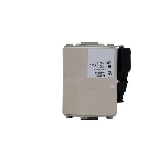 الصمامات 170M3496 170M4488 170M4489 170M4490 170M4491 in Kuwait