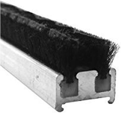 باب المدخل التجاري من Gordon Glass Astragal Weatherstripping - 84 بوصة طويلة in Kuwait
