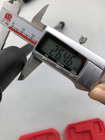 3/4 حجم تستقيم مزدوج باس Endpin ألياف الكربون أجزاء باس تستقيم دائم ضوء قوي (vlnp-059) in Kuwait