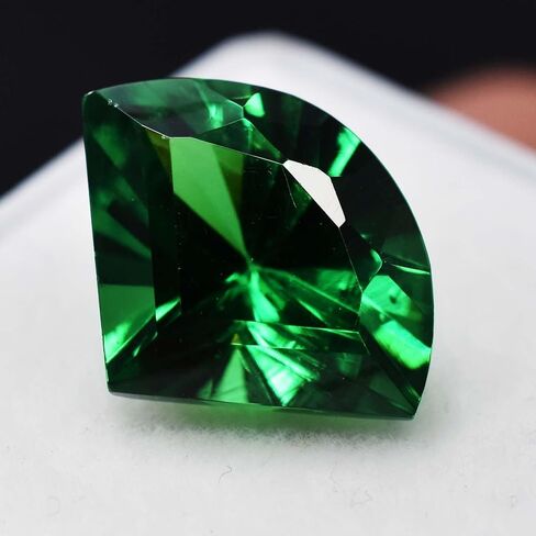 Green Garnet Fancy Cut 9.00 Ct Natural Loose Gemstone CERTIFIED Ring Size in Kuwait