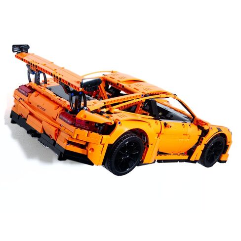 حامل جداري لسيارة Lego Technic Porsche 911 GT3 RS (42056) - شاشة آمنة وأنيقة، دعامة موفرة للمساحة in Kuwait