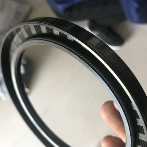 Othmro 1pcs USH Oil Seal, 26mmx18mmx5mm(ODxIDxTHK) Hydraulic Seal Piston Shaft Oil Sealing O-Ring Piston Shaft Nitrile Rubber for Bearing Shaft, Oil Pumps Engines Black in Kuwait