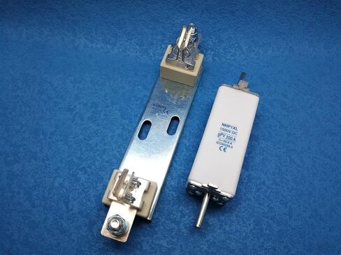 1500 فولت الطاقة الشمسية الكهروضوئية الاتصال 315A-630A g/P/V فيوز لينك in Kuwait