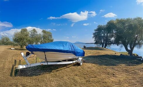 SBU Blue Boat Cover Compatible for BAYLINER 1950 Capri BR 1995 1996 1997 1998 1999, Travel Storage Mooring in Kuwait