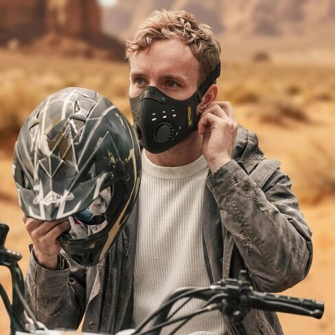 قناع الغبار من FIGHTECH - قناع وجه قابل لإعادة الاستخدام مع مرشحات كربون وصمامات هواء للأعمال الخشبية والبناء والنقل in Kuwait