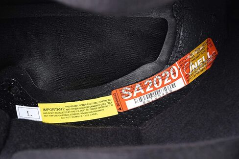 خوذة سباق سيارات كونكر سنيل SA2020 ذات فتحات هوائية لكامل الوجه in Kuwait