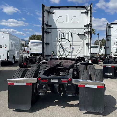BHTOP 2 Pcs Aluminum Reflector Plates Strips with Reflective Tape for Semi Truck Trailer, Mud Flap Hange Conspicuity Safety Caution Angled Pair in Saudi Arabia
