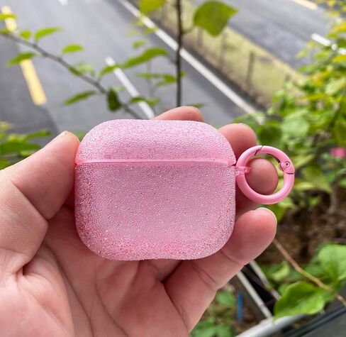 حافظة وردية لطيفة لغطاء الجيل الثالث من Airpods للفتيات والنساء مع سلسلة مفاتيح على شكل زهرة بوم بوم ومجموعة منظف، جلد واقي من السيليكون الناعم لحافظة Airpods الجيل الثالث 2021، وردي in Kuwait