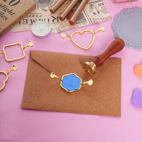 طقم ختم الشمع المعدني 8 قطع من cnmg مع قوالب ختم الشمع المعدنية، حصيرة ختم الشمع، مجموعة قوالب ختم الشمع لأظرف الدعوات، تغليف الهدايا in Kuwait