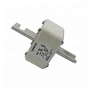 الصمامات أشباه الموصلات 900A 690V 170M6163 السيارات فيوز in Kuwait