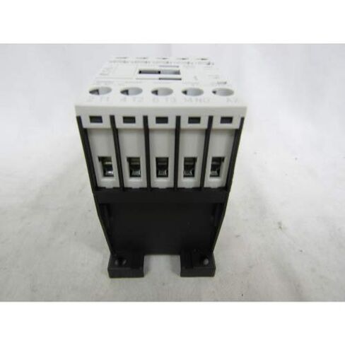 Eaton XTCE007B10 3 Pole contactor Rated at 7 AMPS with a 220/240 Volt AC Coil and 1 N.O. Base Contact in Kuwait