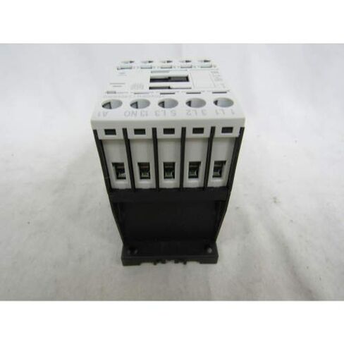 Eaton XTCE007B10 3 Pole contactor Rated at 7 AMPS with a 220/240 Volt AC Coil and 1 N.O. Base Contact in Kuwait