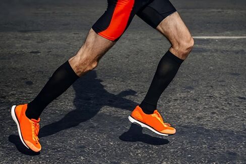 3 Pairs Compression Socks for Men 20-30 mmHg Knee High Great Stretch Plus Size Hypoallergenic Socks Nurse Running Medical and Travel Athletic Size 10-13 in Kuwait
